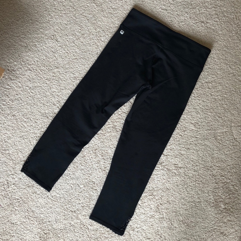 Fabletics clover capri - Picture 4 of 4